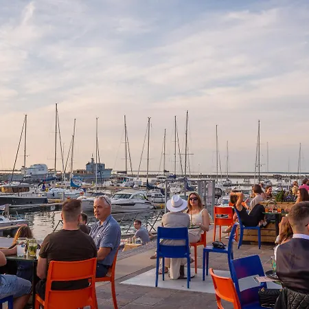 Apartment Kalamaja Park Fast Net 150 G, Bath Tallinn